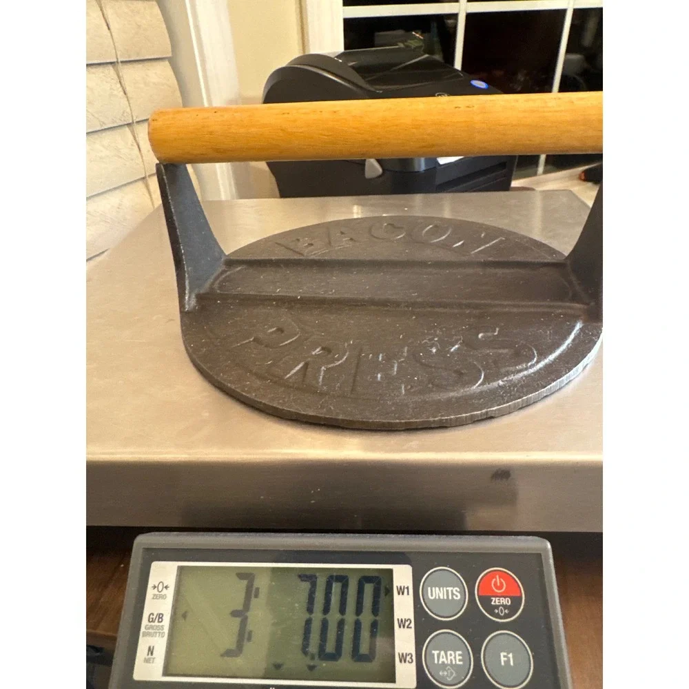 Vintage Cast Iron Bacon Press Pig Stars Embossed‎ Wood Handle Kitchen Tool